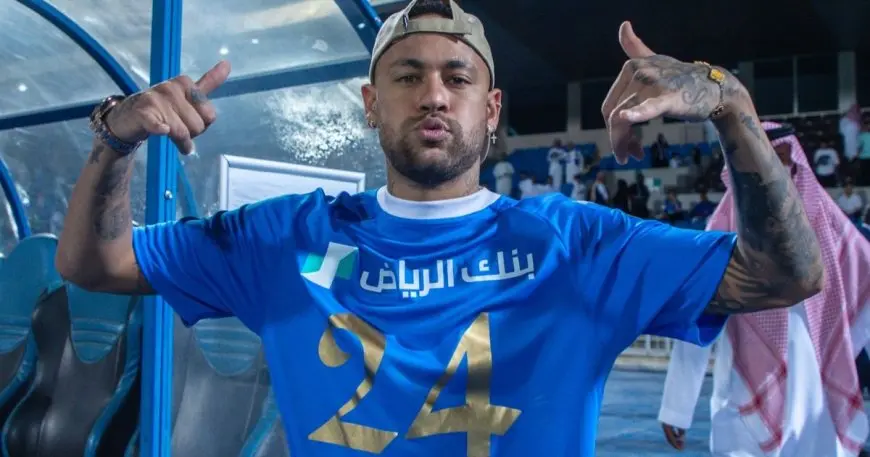 نيمار “يطيح” بمواطنه لودي من قائمة الهلال السعودي