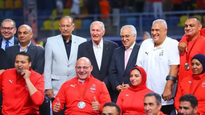 رئيس اللجنة البارالمبية يشيد بأداء منتخب مصر للكراسي بعد الفوز على تشيلي