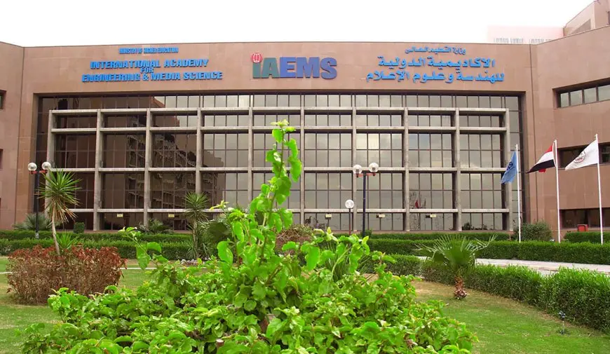 المؤسسة العربية تدين حصار مدينة الإنتاج الإعلامي والاعتداء على الإعلاميين