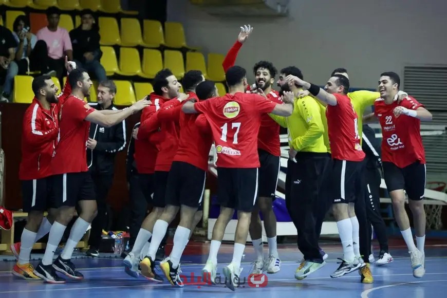 الأهلي يتوج بلقب كأس الكؤوس الإفريقية لليد على حساب الجيش الملكي المغربي!