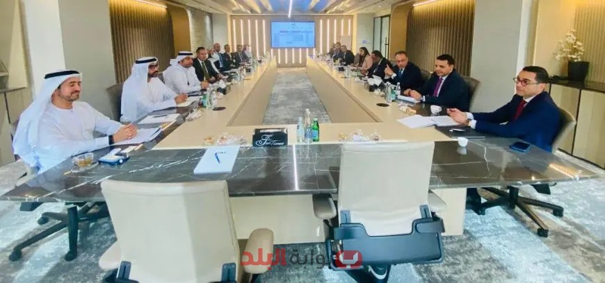 وزير الاستثمار يجتمع مع رئيس مجلس إدارة أبوظبي للطيران! ماذا كانت نتائج الاجتماع؟