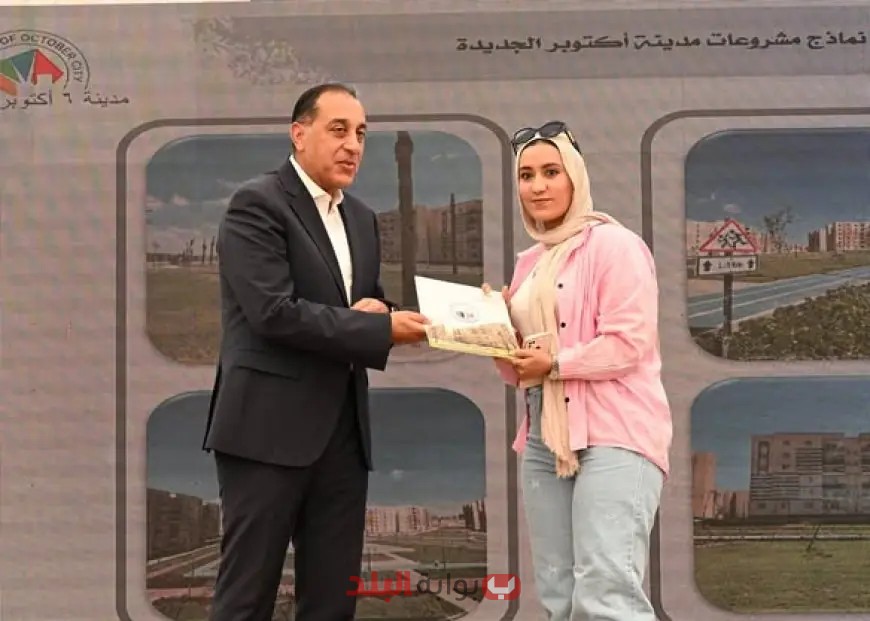 “مفاجأة مذهلة: رئيس الحكومة يسلم عقود سكن لكل المصريين في أكتوبر الجديدة!”