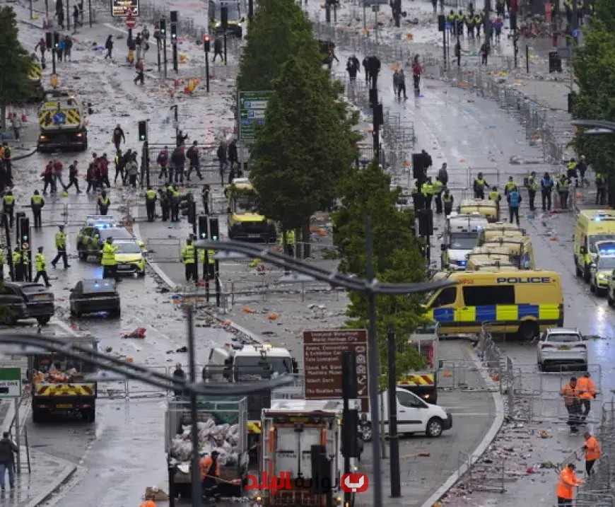 فضيحة صادمة: اعتقال منفذ حادث دهس خلال فرحة جماهير ليفربول بالدوري الإنجليزي