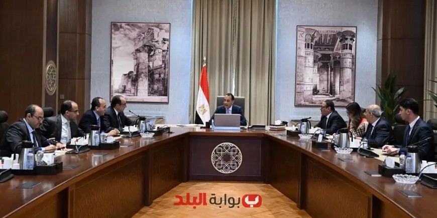 فيديو: رئيس الوزراء يفاجئ وزير قطاع الأعمال العام بخطوات جديدة في ملفات العمل!