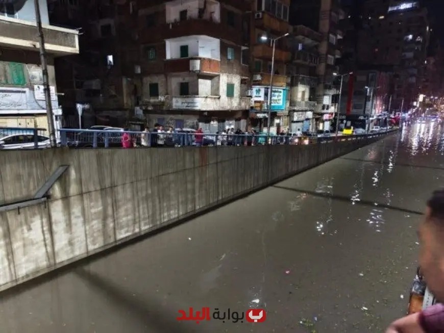 “تأجيل امتحانات الشهادة الإعدادية في الإسكندرية لمدة ساعة بسبب الأمطار: تفاصيل وآثار هذا القرار”