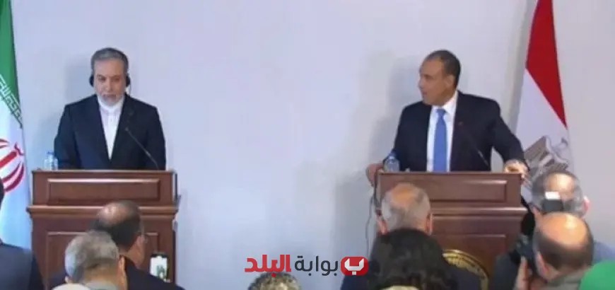 وزير الخارجية يتباحث مع نظيره الإيراني حول تعزيز حرية وأمن الملاحة في البحر الأحمر