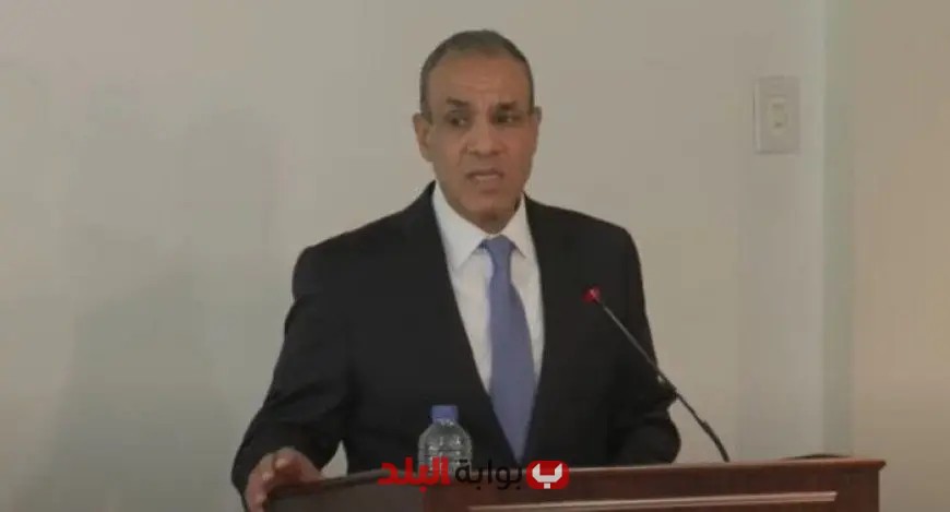 “وزير الخارجية يؤكد استعداد بلاده لدعم الجهود السلمية لحل النزاع النووي الإيراني”