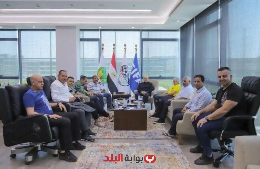 أبوريدة يناقش خطط المنتخب الوطني لكأس العرب مع الجهاز الفني استعداداً للبطولة