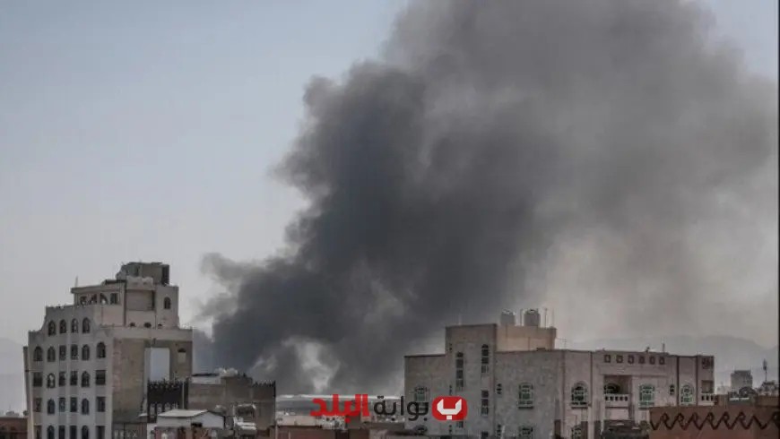 إسرائيل ت bombard ميناء الحديدة في هجوم بحري مفاجئ: ما وراء التصعيد؟