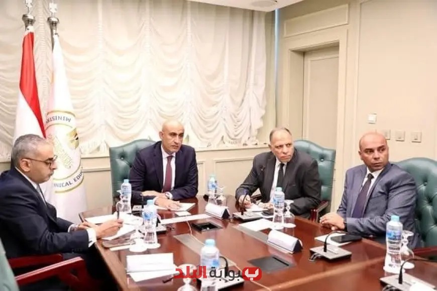 “التعليم ت完ت إجراءات تنظيمية مهمة لمراجعة كاميرات المراقبة لامتحانات الثانوية العامة 2025”