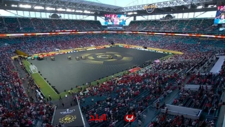 شعار الأهلي يتألق في حفل افتتاح كأس العالم للأندية 2025