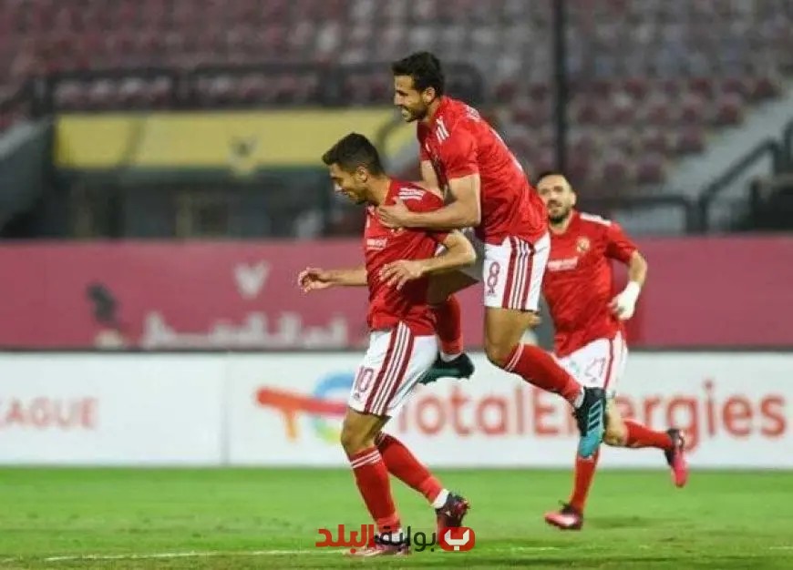 «طاهر أبوزيد يهاجم الأهلي: رحيل محمد شريف وأحمد عبد القادر أحدث فوضى في الفريق»