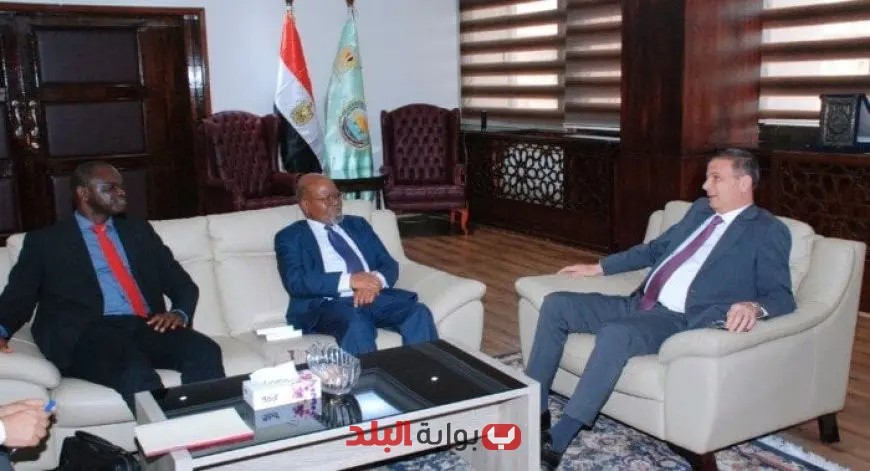 وزير الزراعة يناقش مع خبراء دوليين تعزيز استراتيجيات التنمية الزراعية وأمن الغذاء في البلاد