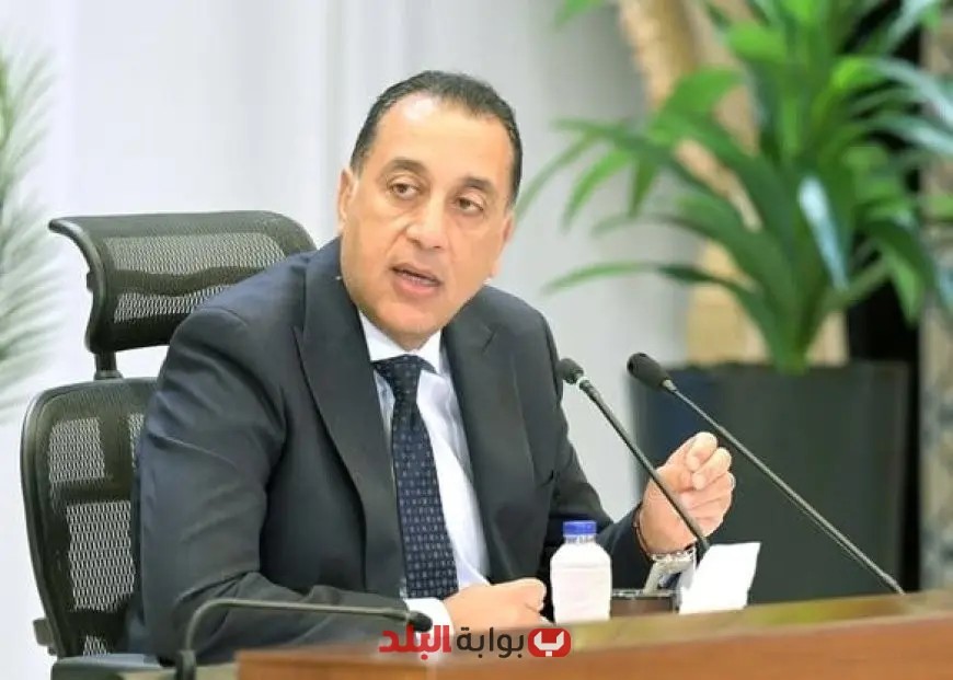 رئيس الوزراء يقوم بجولة تفقدية حية لمتابعة استعدادات البنية التحتية لاستيراد الغاز الطبيعي
