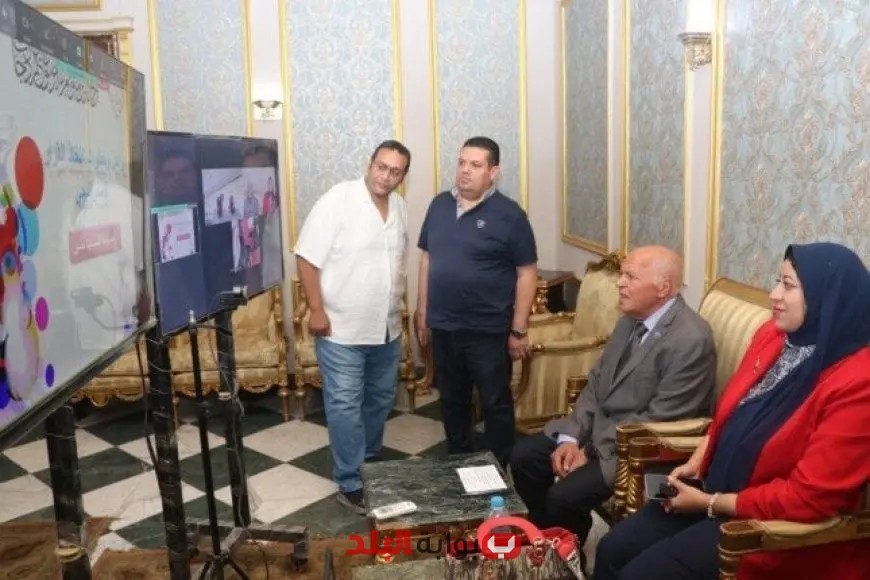 “انطلاق الدورة 135 لمعلمي البحيرة عبر الفيديو كونفرانس بالتعاون مع الأكاديمية العسكرية”
