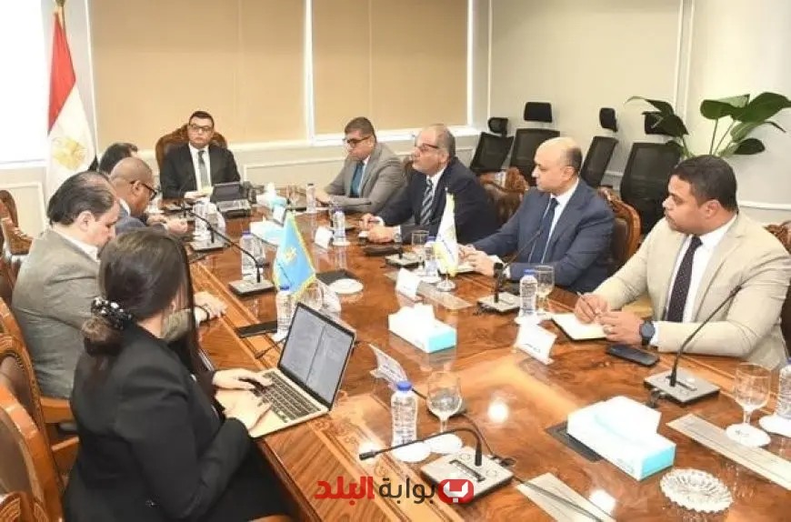 وزير الإسكان يلتقي الرئيس التنفيذي لشركة «تايتان كابيتال» اليابانية لبحث آفاق التعاون المستقبلي