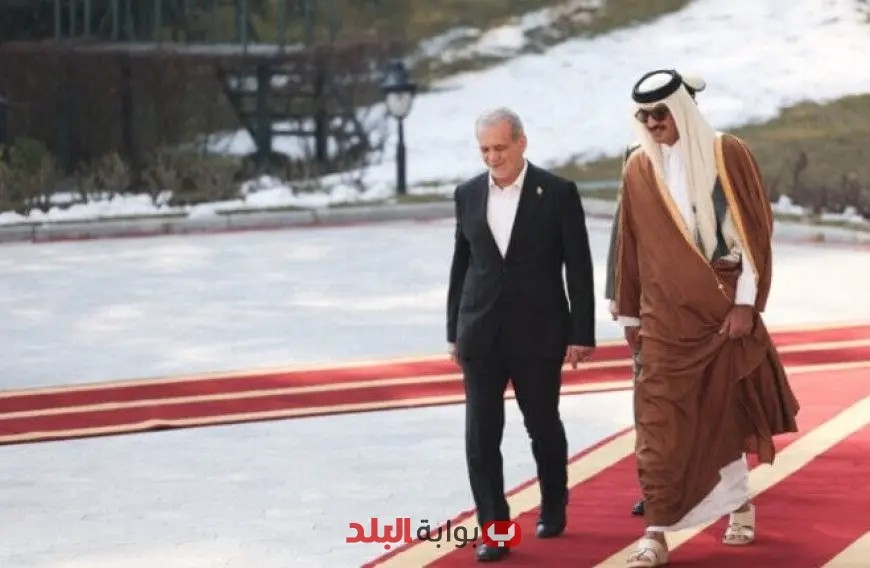 “الرئيس الإيراني يتواصل مع أمير قطر لتعزيز العلاقات الأخوية بين طهران والدوحة”