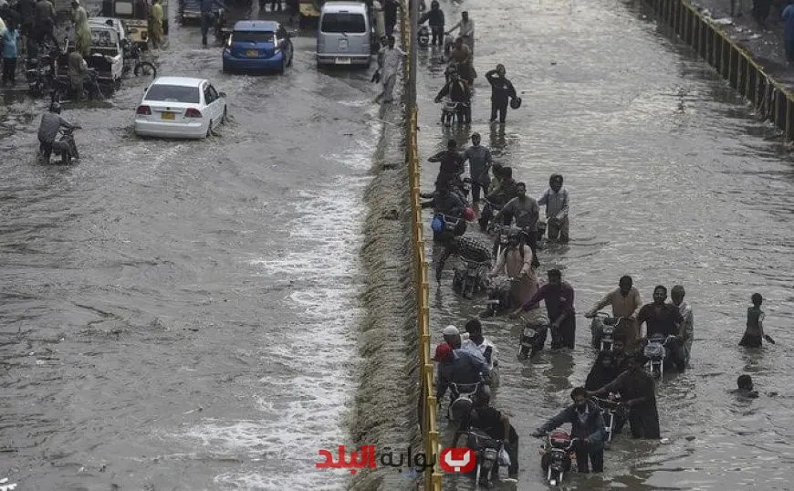 باكستان: وفاة وإصابة 17 شخصًا بسبب ظروف الطقس القاسية