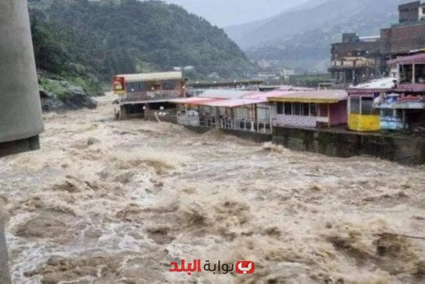 مصرع وإصابة 30 شخصًا جراء الأمطار الغزيرة والفيضانات في شمال باكستان