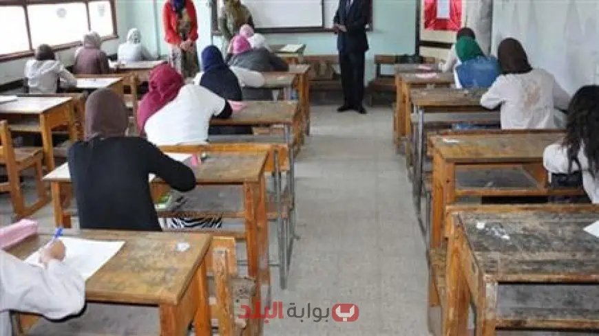 طلاب الثانوية العامة.. امتحان اللغة الإنجليزية 2025 سهل ومن النماذج الإرشادية
