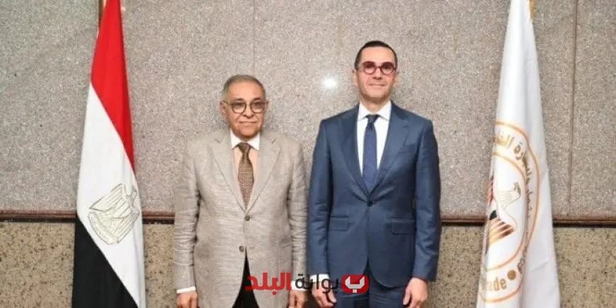 وزير الاستثمار يحصل على تجديد شهادة المواصفة القياسية الدولية لنظام إدارة المؤسسات التدريبية: تعزيز معايير الجودة والتميز!
