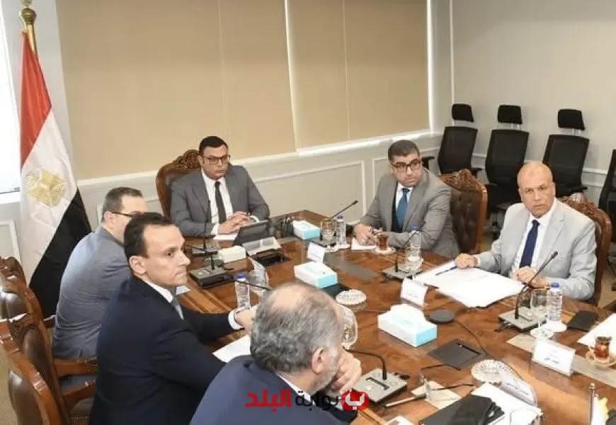 وزير الإسكان يتفقد تقدم المشروعات التنموية في مدينة السويس الجديدة لتعزيز التنمية المستدامة