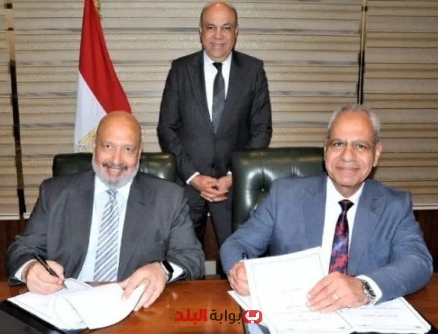 وزير الطيران المدني يشهد توقيع بروتوكولات تدريبية تهدف لتعزيز قدرات الموظفين في قطاع الطيران