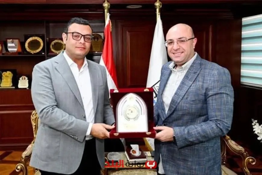 وزير الإسكان يراقب تقدم مشروعات مياه الشرب والصرف الصحي في بني سويف بفاعلية