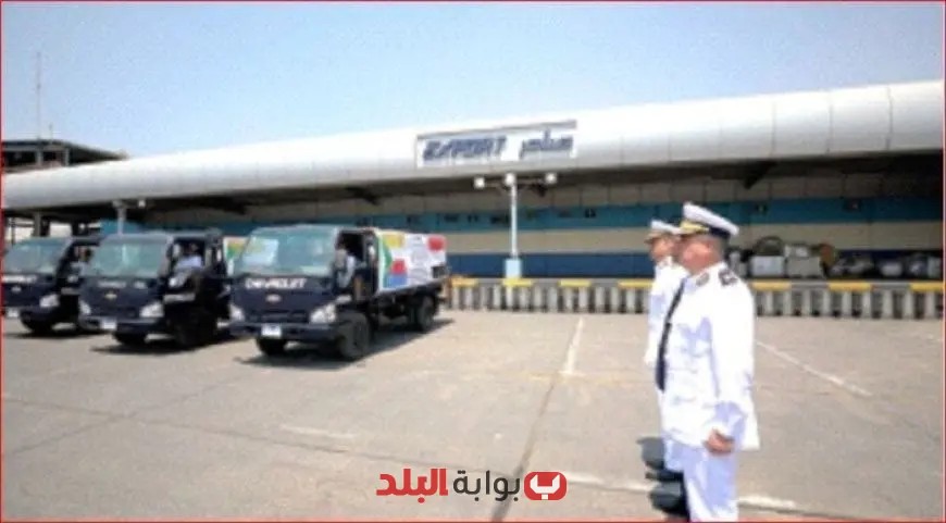 دعمًا للأمن والسلامة.. وزارة الداخلية ترسل شحنات من الملابس الشرطية لجمهورية القمر