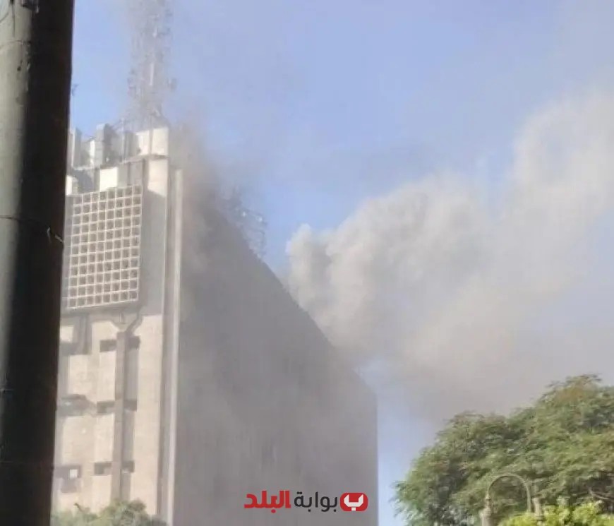 المصرية للاتصالات تعلن: السيطرة على حريق سنترال رمسيس بمساعدة رجال الدفاع المدني