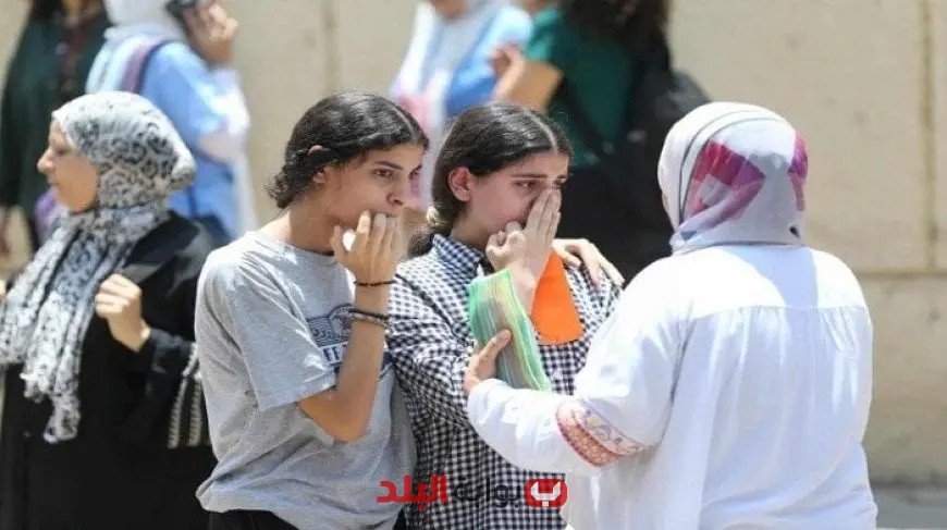طلاب الثانوية العامة 2025 يعبرون عن غضبهم بسبب صعوبة الامتحانات في اليوم الأخير!