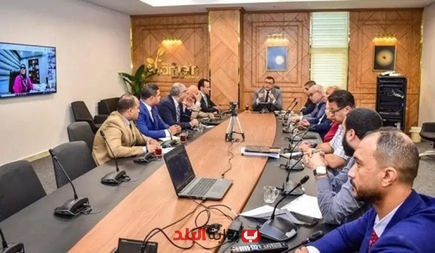 “وزير الإسكان يقود اجتماع اللجنة التنسيقية العليا لمتابعة مشاريع التنمية العمرانية في جميع المدن”