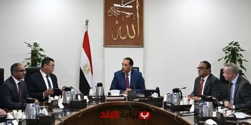 رئيس الوزراء يتابع تقدم تطبيق الخطة الاستراتيجية لتحلية مياه البحر لتحسين الموارد المائية