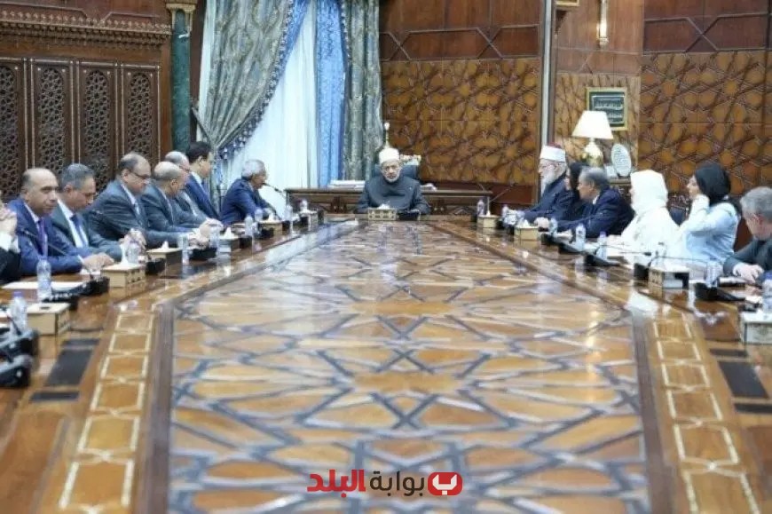شيخ الأزهر يرحب بسفراء مصر الجدد في 22 دولة عالمية لتعزيز العلاقات الدبلوماسية