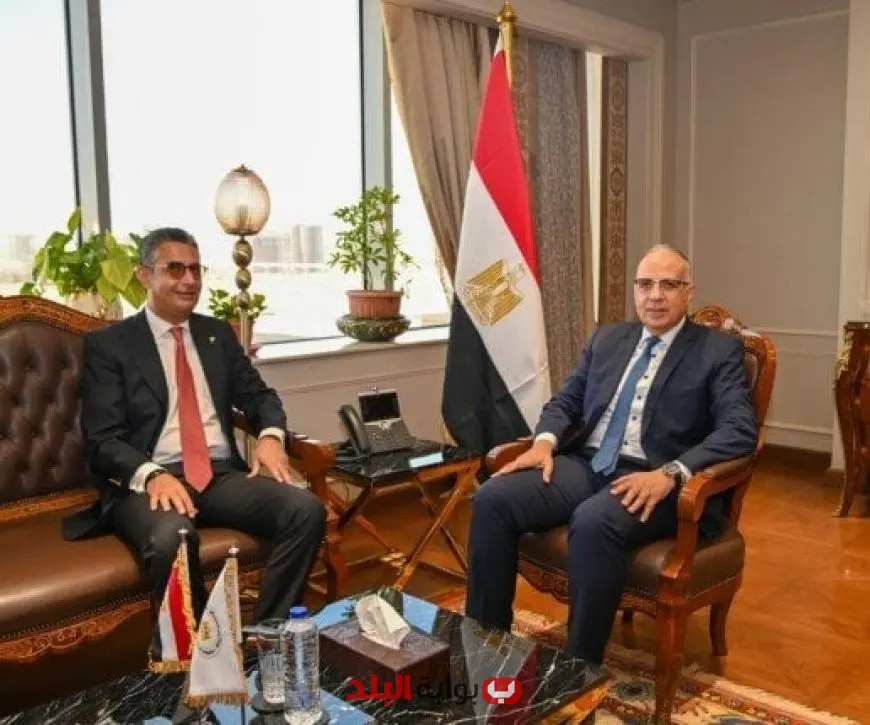 “وزيرا الري والتموين يسلطان الضوء على ضرورة تطوير مصانع إنتاج السكر وإصلاح أوضاعها”