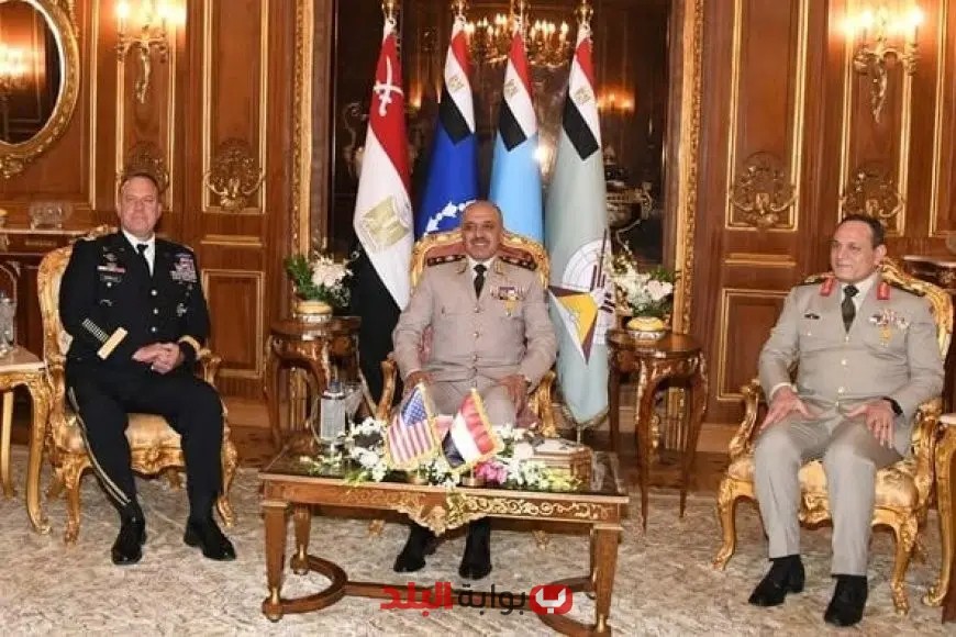 الفريق أحمد خليفة يلتقي قائد القيادة المركزية الأمريكية في لقاء هام لتعزيز التعاون العسكري