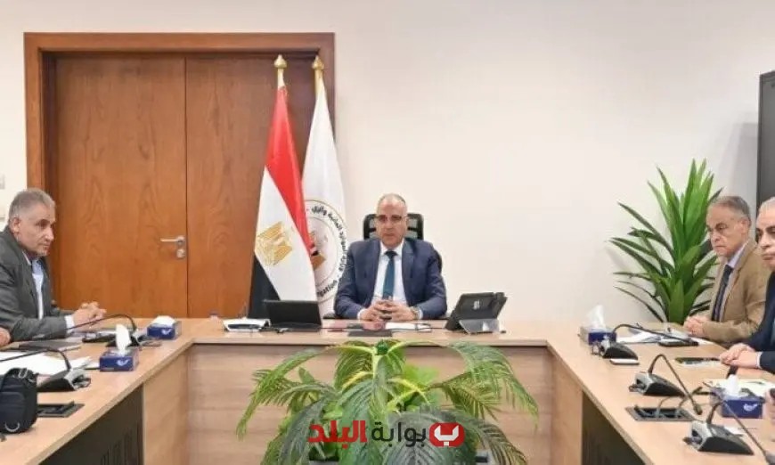 إعلان وزير الري عن تأهيل 297 بوابة أفمام ترع و96 بدالة و45 صاولة بجهود ذاتية مذهلة!
