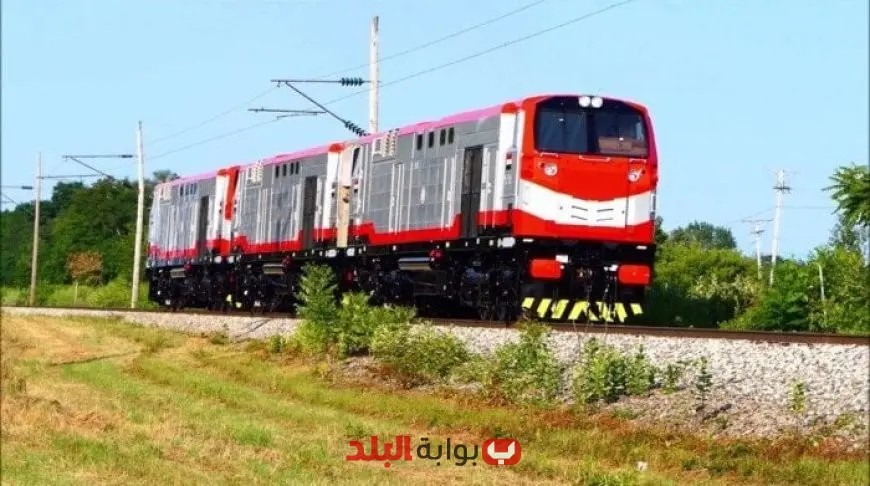 “بعد تأخير دام نصف ساعة في محطة تلا: هيئة السكة الحديد تتخذ قرارًا بإنهاء خدمة مشرف القطارات”