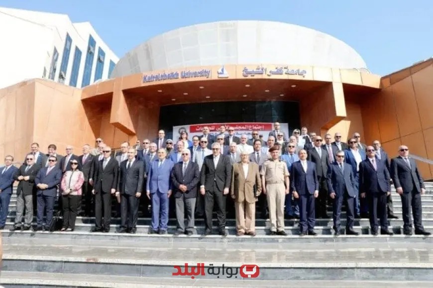 “مجلس الأعلى للجامعات يطلق قرارات جديدة لتعزيز التنسيق وتطوير التعليم التكنولوجي وتكريم المبدعين في العلوم!”