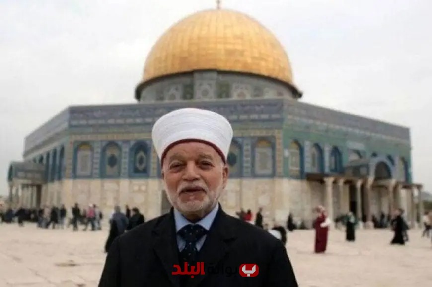 “الاحتلال الإسرائيلي يفرض إبعاد مفتى القدس عن المسجد الأقصى لمدة أسبوع”