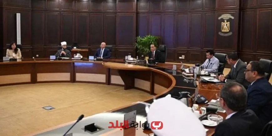 رئيس الوزراء يتابع خطوات مواجهة حوادث الطريق الدائري الإقليمي لضمان سلامة المواطنين