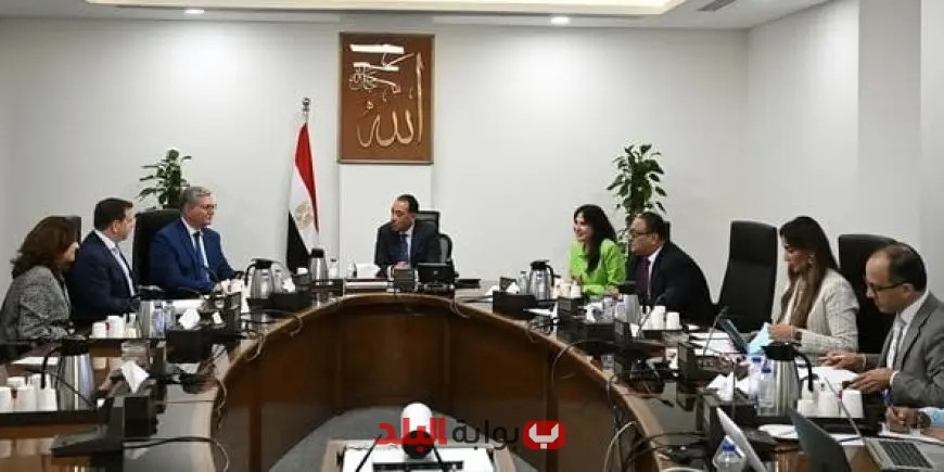 مدبولي يعلن عن سعي الحكومة لزيادة استثمارات شل العالمية في استكشافات الغاز بالبلاد