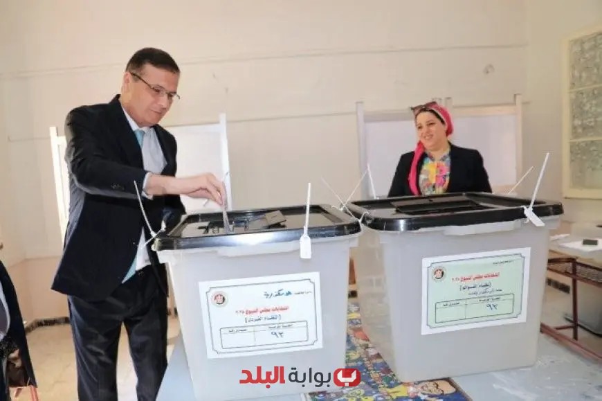 وزير الزراعة يشارك في انتخابات مجلس الشيوخ ويصوت بلجنة الإسكندرية