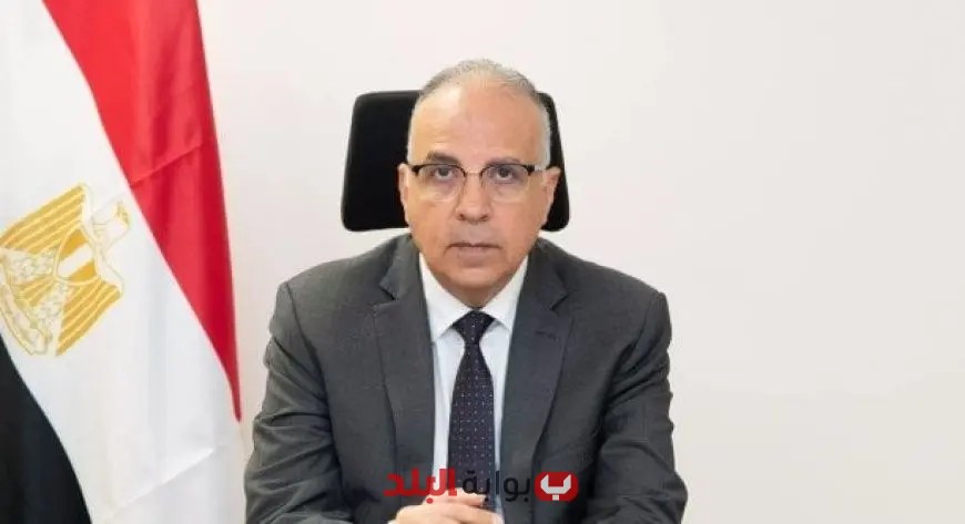 وصول وزير الري إلى كمبالا للمشاركة في جولة المشاورات الثانية 2+2