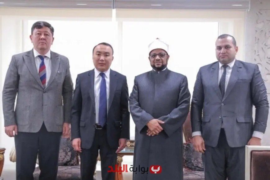 أمين البحوث الإسلامية وسفير كازاخستان يوقعان اتفاقية لتعزيز التعاون العلمي والثقافي