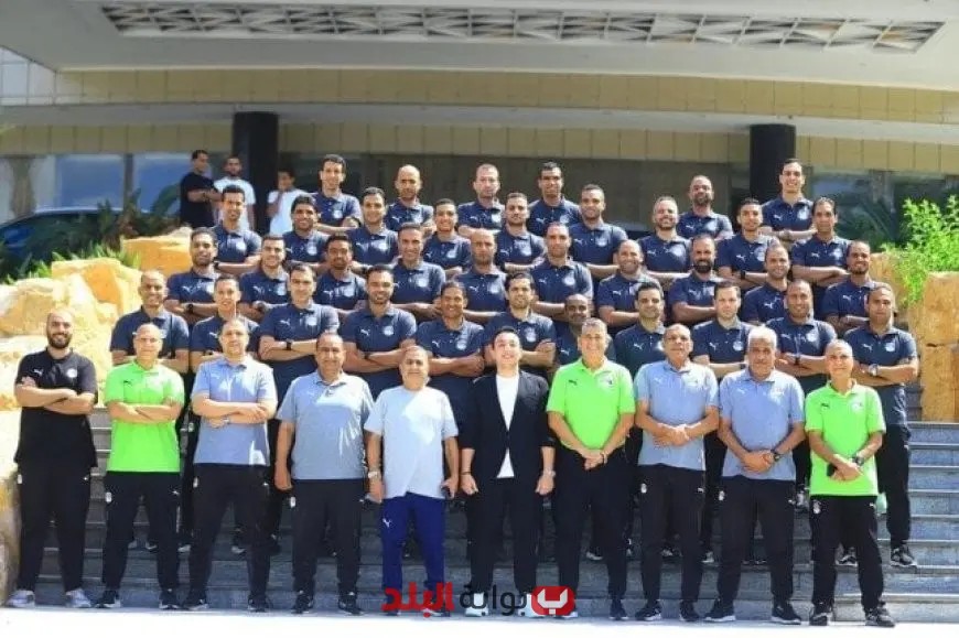 أبو زهرة يزور معسكر الحكام بالإسكندرية وينقل رسالة هاني أبو ريدة الهامة