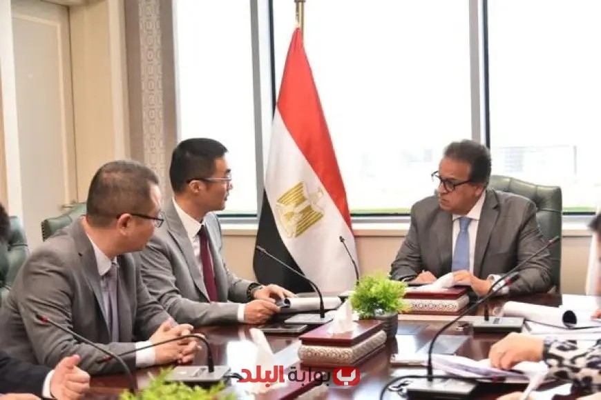 وزير الصحة ورئيس هواوي يناقشان تعزيز استخدام تقنيات الذكاء الاصطناعي في القطاع الصحي