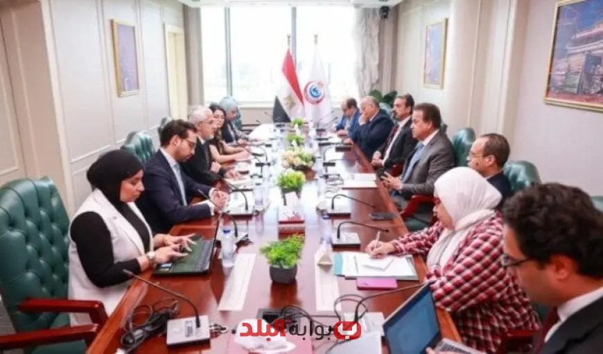 وزير الصحة يناقش مع مستشار الرئيس الكولومبي تعزيز المساعدات الطبية لقطاع غزة