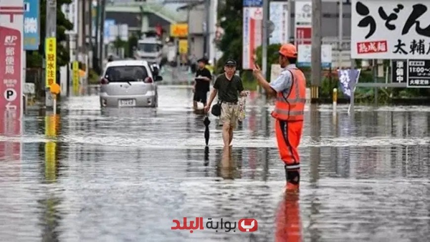 فيضانات مدمرة وانهيارات أرضية في اليابان تدفع 3 ملايين مواطن لإخلاء منازلهم