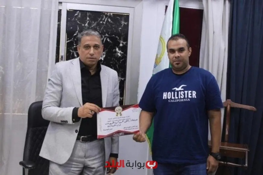 تكريم المتميزين في إدارة الحسابات خلال حفل الأعمال الختامي